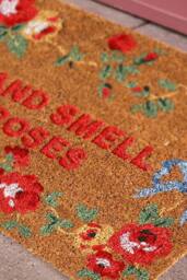 Cath Kidston Stop & Smell The Roses Slogan Doormat - Brown - Size: 100 cm diameter - thumbnail 3