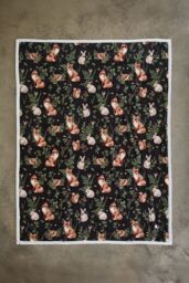 The Lyndon Company Woodland Wildlife Green Heated Sherpa Throw - 140x180cm Soft Blanket with 10 Heating Levels - Deyongs 1846 - Size: 140 cm x 180 cm - thumbnail 4