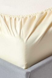 Homescapes Egyptian Cotton Deep Fitted Sheet 18 inch 1000 Thread Count in Cream - Size: Single Fitted - thumbnail 2