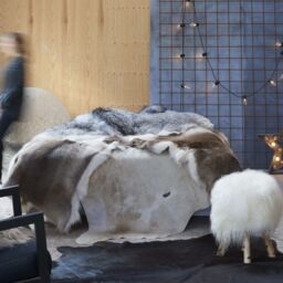 Berkfield Home Real Cow Hide Rug Brown & White 150x170 cm - Size: 100 cm diameter - thumbnail 1