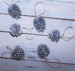 Netagon Hanging Pine Cone Decoration - Pack of 6 in Silver - thumbnail 4