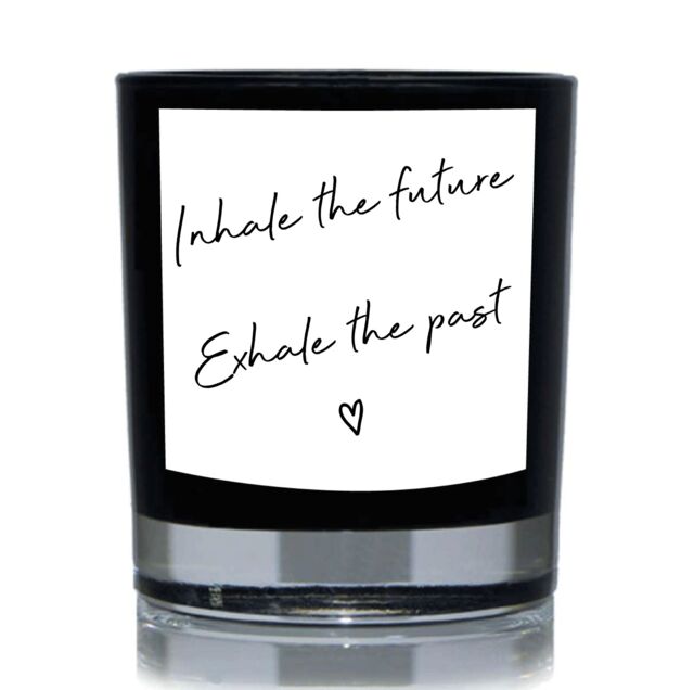 60 SECOND MAKEOVER Funny Candle Inhale Future Exhale Past Gift 20cl Candle in Black