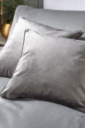 Laurence Llewelyn-Bowen 'Montrose' Luxury Filled Plain Velvet Cushion in Silver - Size: 43 cm x 43 cm - thumbnail 3
