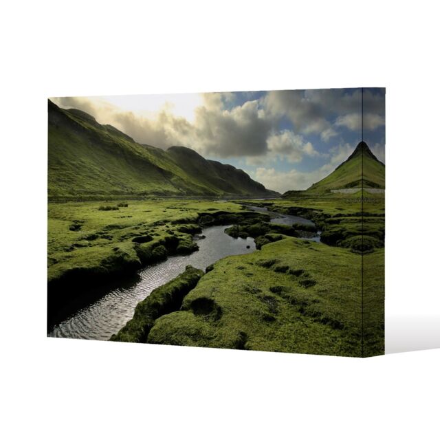 Benjamin Tate Design Spring in Scotland Valley (Canvas Print) / 114 x 77 x 4cm in Natural - Size: 114 x 77 x 4 cm - image 1
