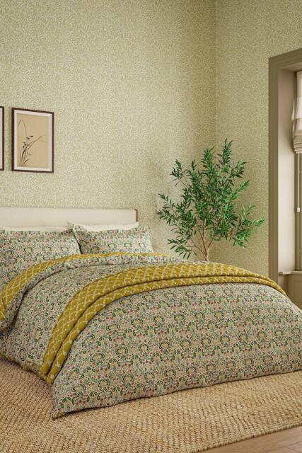 Morris & Co 'Little Chintz' Cotton Percale Duvet Cover Set in Green - Size: Super King - image 1
