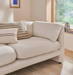 The Great Sofa Company Mabel 3-Seater Boucle Sofa in Cream - Size: 3 Seater - thumbnail 5