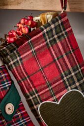 Dibor Set of 4 Highland Tartan Love Heart Xmas Gift Christmas Stocking in Red - Size: 4 Pack - thumbnail 3