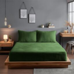 Snug City Teddy Fitted Sheet 30cm Extra Deep Soft Cuddly Soft Touch Bedding in Green - Size: Double - thumbnail 1