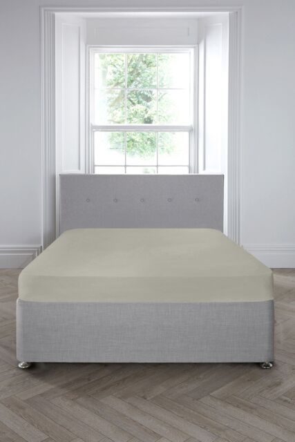 Appletree 'Premium 200TC Plain Dye' Hotel Quality 100% Percale Cotton Fitted Bed Sheet in Silver - Size: Single Fitted - image 1
