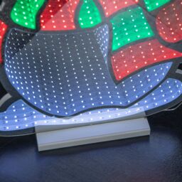 Samuel Alexander 60cm Light up Snowman Infinity Christmas Decoration with Red, White & Green LEDs - thumbnail 8