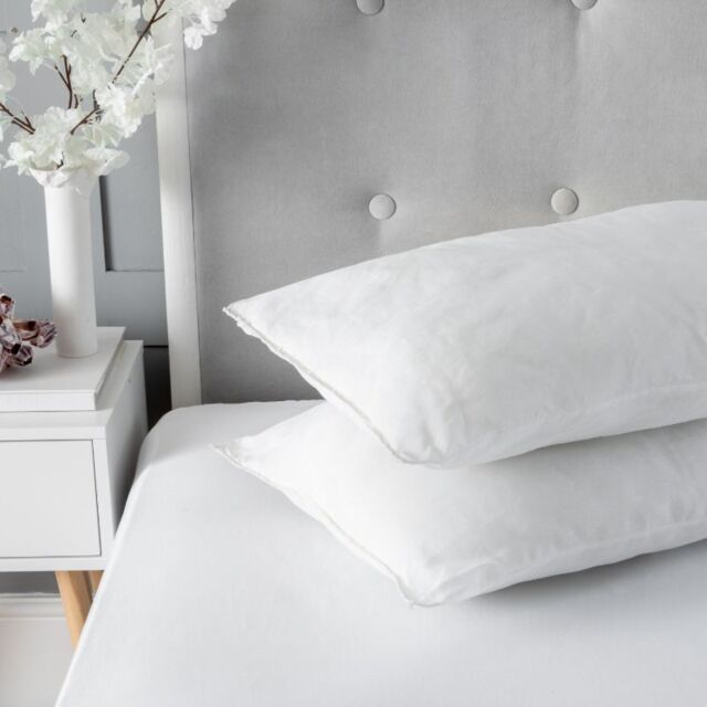 Snug City Microfibre Soft Pillow Pair Hollowfibre Filling Soft Non Allergenic Cover in White - image 1