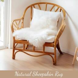 Infinity Leather Natural Sheepskin Real Wool Cushion in Ivory - Size: 40 cm x 40 cm - thumbnail 4