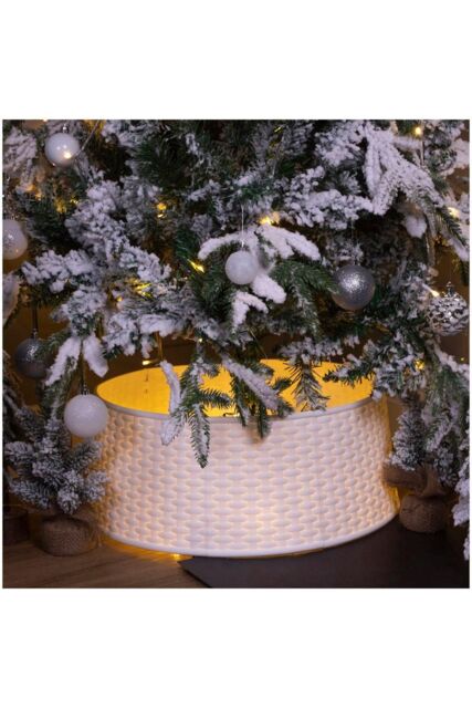 Netagon Rattan Style Red Tree Skirt in White - image 1