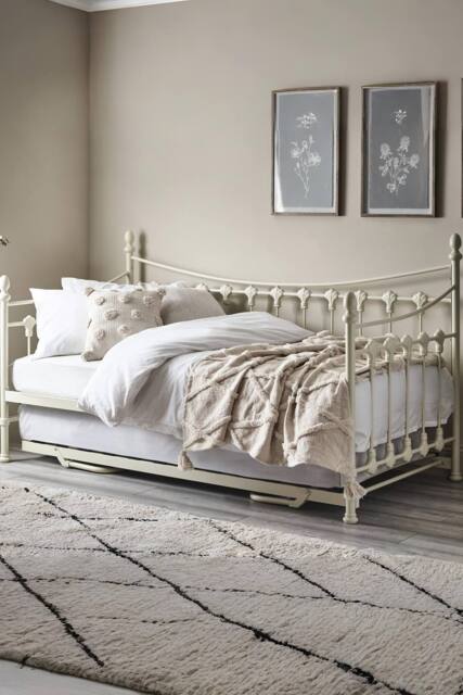 Julian Bowen Versailles Single Ivory Metal Daybed with Underbed Trundle - image 1