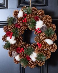 Dibor Pinecone & Roses Xmas Decor Front Door Wreath Christmas Wreath 36cm in Red - thumbnail 5