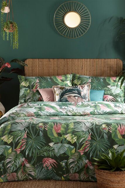 Furn Amazonia Rainforest Reversible Duvet Cover Set in Jade - Size: King - image 1