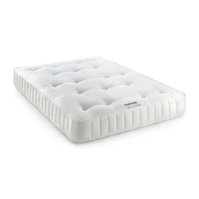 Cheshire Oakham Capsule Memory Pocket 1000 Mattress 135cm Double in White - Size: Super King - image 1