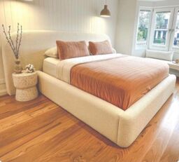 HOB Furniture Curved Lucian Bed, Boucle Teddy Fabric - Hb 117 Cm, Oat in Cream - Size: King - thumbnail 4