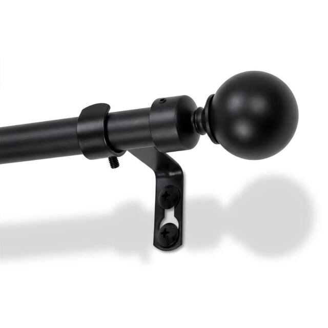Harbour Housewares Extendable Metal Ball Curtain Pole Kit - 77 to 150cm in Black - image 1
