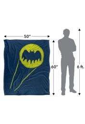 DC Comics Batman The Bat Signal Blanket 152 x 127 cm in White - thumbnail 5