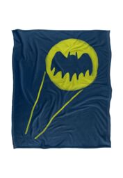 DC Comics Batman The Bat Signal Blanket 152 x 127 cm in White - thumbnail 1