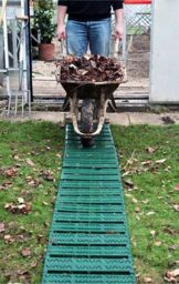 Primrose Instant Roll Out Garden Path Green Plastic Chevron 3m - Pack of 1 in Brown - thumbnail 1