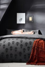 The Linen Yard Skulls Tufted 100% Cotton Duvet Cover Set in Charcoal - Size: Double - thumbnail 1