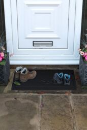 JVL Foliage Scraper Rubber Pin Doormat 45x75cm in Black - Size: 45 cm x 75 cm - thumbnail 2