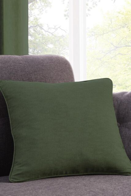 Fusion 'Sorbonne' Luxury Plain Dyed Filled Cushion 100% Cotton in Bottle Green - Size: 43 cm x 43 cm - image 1