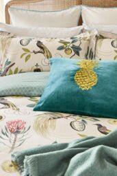 Sanderson 'Paradesia' Cotton Sateen Square Pillowcase in Cream - thumbnail 3