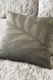 Nalu Nicole Scherzinger 'Kohala' Cushion in Green - Size: 45 cm x 45 cm - thumbnail 2