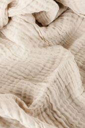 Yard Lark 100% Cotton Muslin Frayed Edge Throw in Natural - Size: 240 cm x 260 cm - thumbnail 4