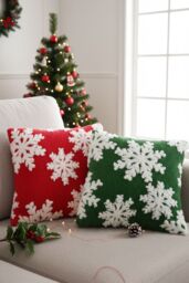 Living and Home 2Pcs Christmas Theme Decorative Throw Pillows - Size: 45 cm x 45 cm - thumbnail 2
