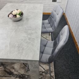 KOSY KOALA Grey Wooden Dining Table Set with 2 Grey Velvet Chairs & 1 Bench Dining Room Furniture in Brown - thumbnail 3