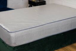 UK Bed Furniture Luxury waterproof Mattress in White - Size: Single - thumbnail 2