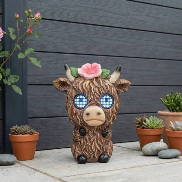 Garden Greatness Solar Floral Highland Cow Moving Eyes - Size: 1 Pack - image 1
