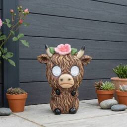 Garden Greatness Solar Floral Highland Cow Moving Eyes - Size: 1 Pack - thumbnail 2