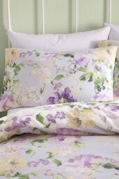 Dreams & Drapes 'Florette' Easy Care Floral Print Duvet Cover Set in Lilac - Size: Double - thumbnail 2