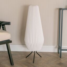 ValueLights Astrid Geometric Origami Teardrop Paper Pleated Floor Lamp in White - thumbnail 3