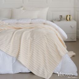 Velosso Chunky Corduroy Super Soft Blanket in Ivory - Size: 200 cm x 240 cm - thumbnail 1