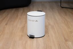 simpa 5L Slim Soft-Closing Pedal Dustbin in White - thumbnail 4