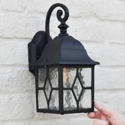 EONLION Contemporary Traditional Garden Lantern Outdoor Lighting IP44 in Black - thumbnail 2