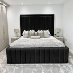 UK Bed Furniture Hampton Upholstered Bed Frame with 54-Inch Headboard - Slatted Base in Black - Size: Super King - thumbnail 2
