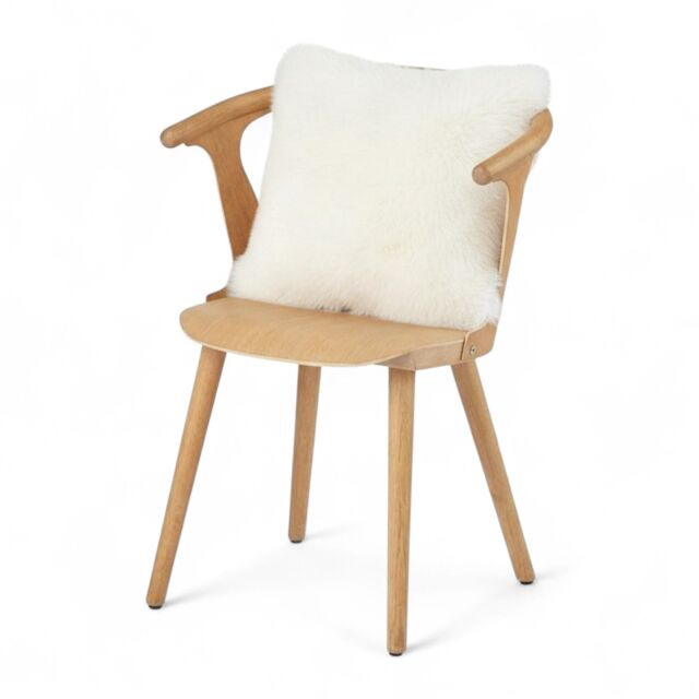 Infinity Leather Luxury Genuine Sheepskin 40x40cm Real Wool Single Sided Cushion in Ivory - Size: 40 cm x 40 cm - image 1