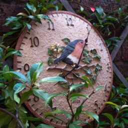 mysmartbuy Robin Bird Design Indoor or Outdoor Clock - Battery Powered Weather Resistant Wall Fence Clock for Home or Garden - 30cm Diameter - thumbnail 3