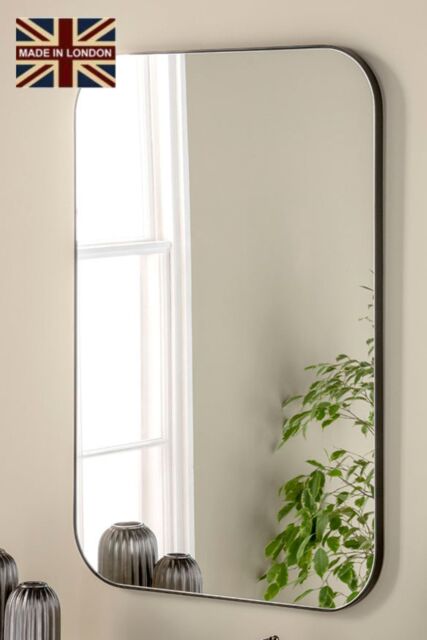Yearn Mirrors Minimal Curved Mirror Black 90x60cm - Size: 90x60 cm - image 1