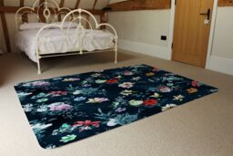 Benjamin Tate Design Roses & Other Bright Flowers Rug in Natural - Size: Large - thumbnail 3