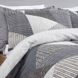 OHS Textured Geometric Duvet Cover with Pillowcase in Grey - Size: King - thumbnail 3