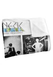 Genesis Lamb Lies Down Silky Touch Super Soft Throw Blanket 152 X 127 cm in White - thumbnail 3