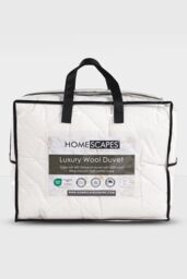 Homescapes Premium Heavy Wool Duvet Warm & Washable in White - Size: Super King - thumbnail 2